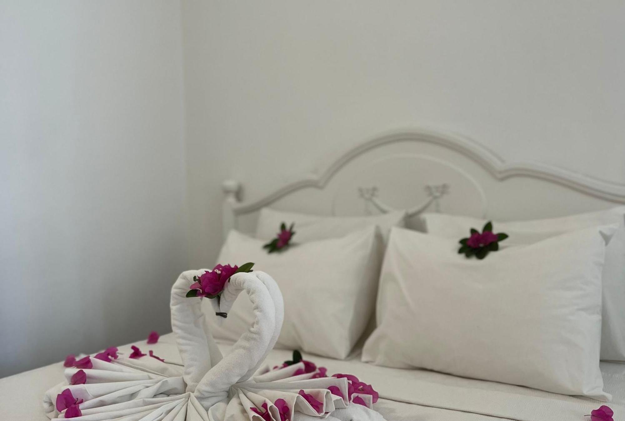 Uk Hotel Kiris Antalya Kültér fotó